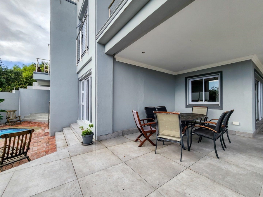 To Let 3 Bedroom Property for Rent in Camps Bay Western Cape